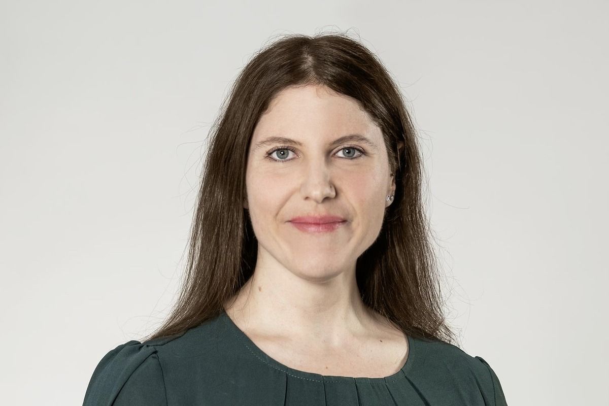 Silvia Franzè, Aktuarin